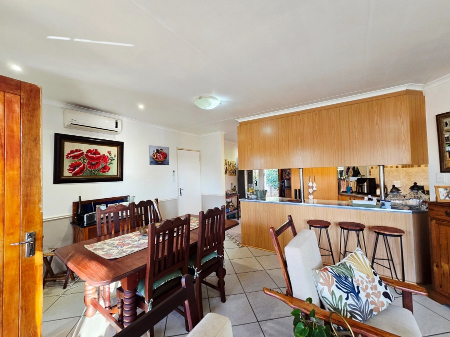 2 Bedroom Property for Sale in Langenhovenpark Free State